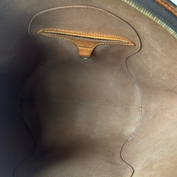 Louis Vuitton Ellipse Monogram Canvas PM - Picture 13 of 13